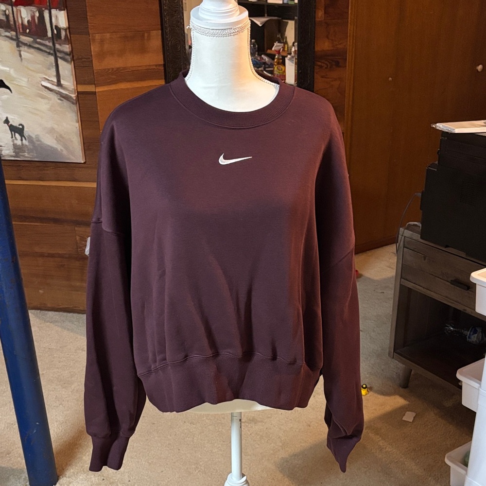 Nike Women's Maroon Crew Neck Sweater